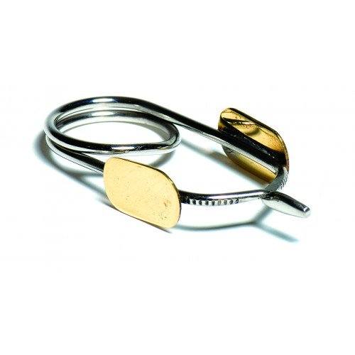 The Fly Co  Hackle Plier Thump