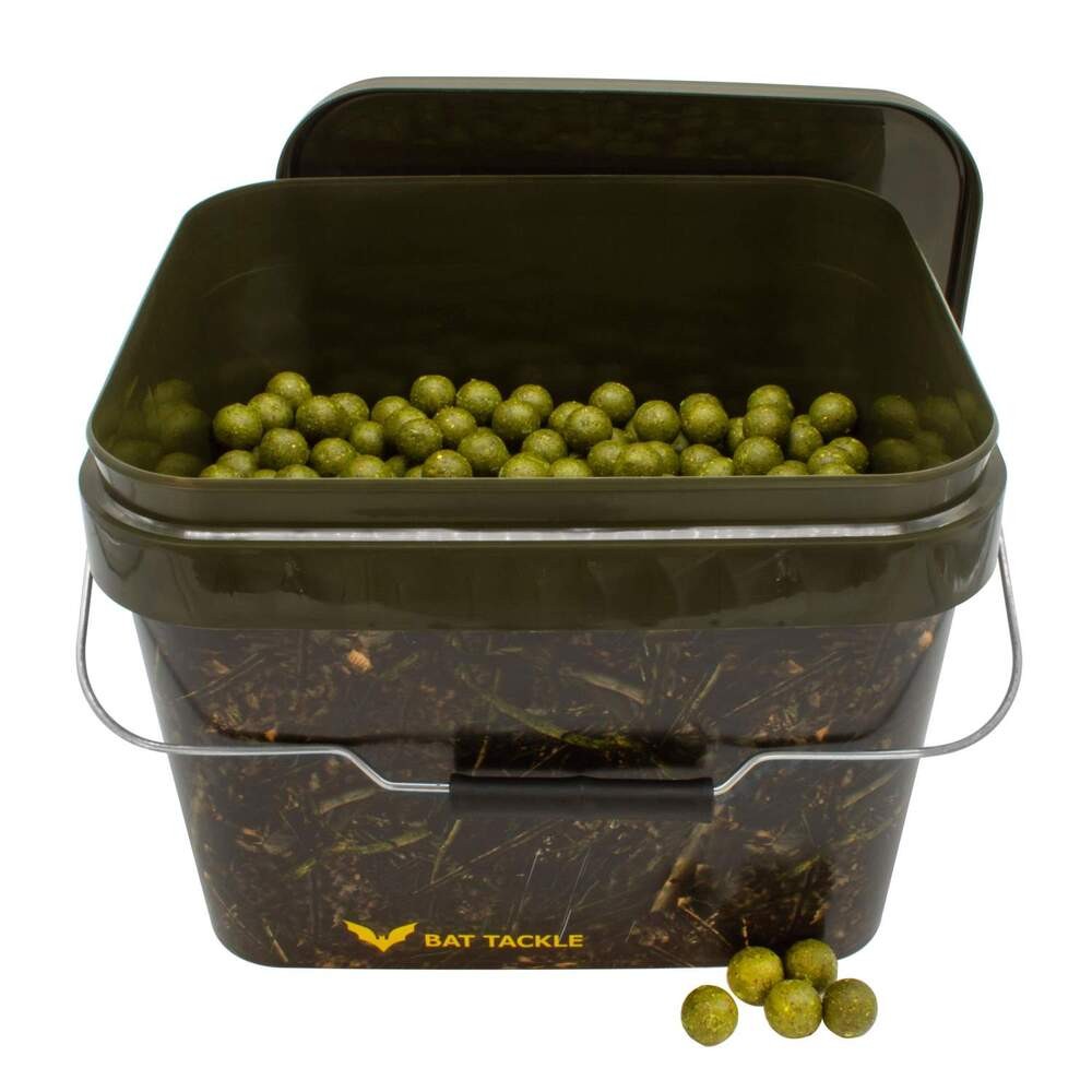 Bat Tackle B? Se Boilies I Realistric?  Spand 2 5kg Toasted Almond   Boilies